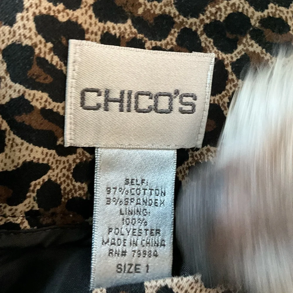 Chico's Leopard Pencil Skirt in Brown and Black m 8/10
